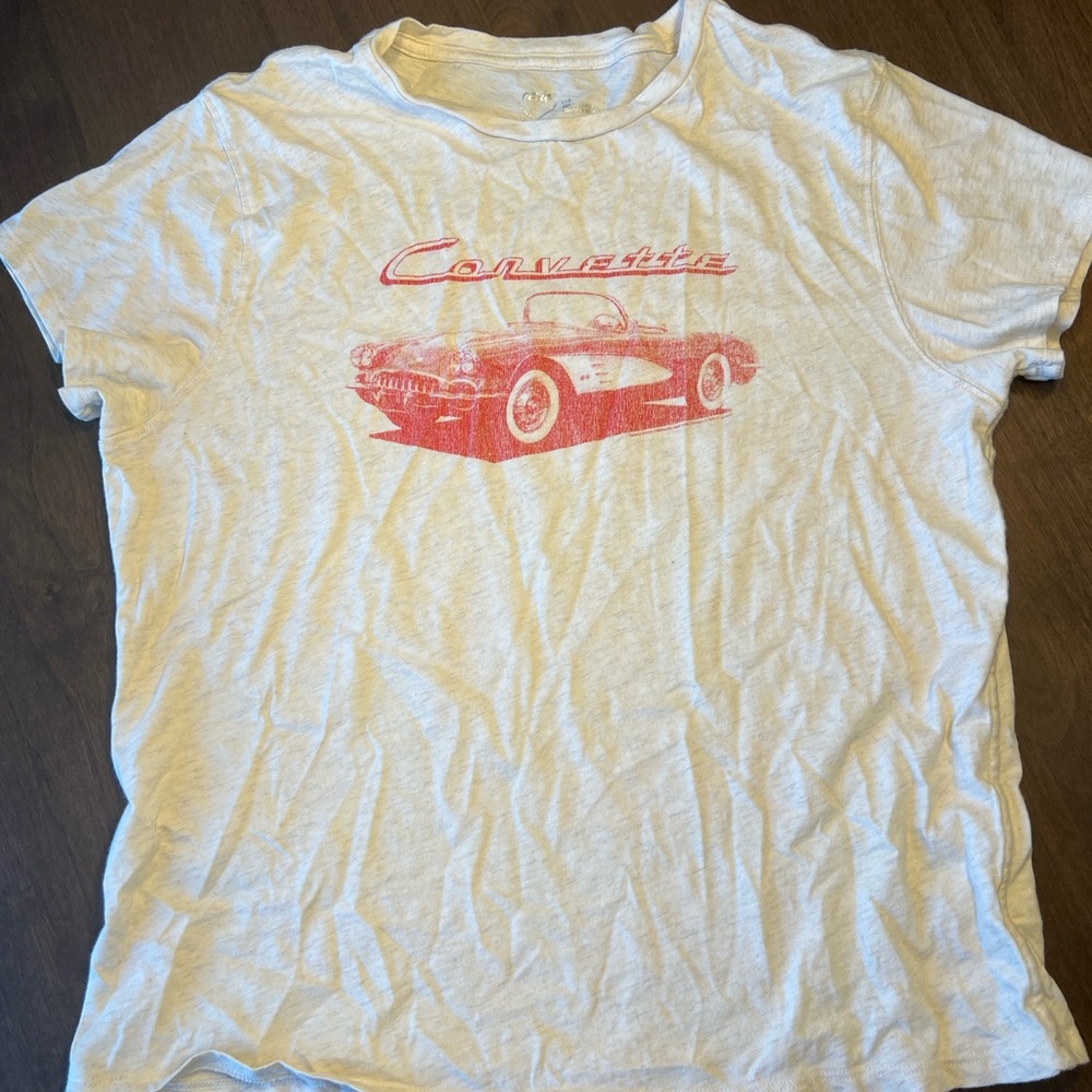 Aerie White and Red Short Sleeve Tee with Classic Car Graphic
